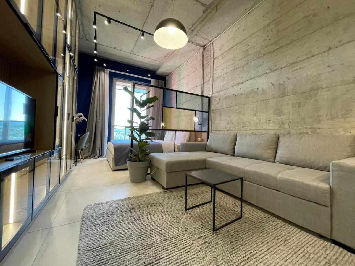 Ambassador Skyline Apartments Tiranë Luaran gambar